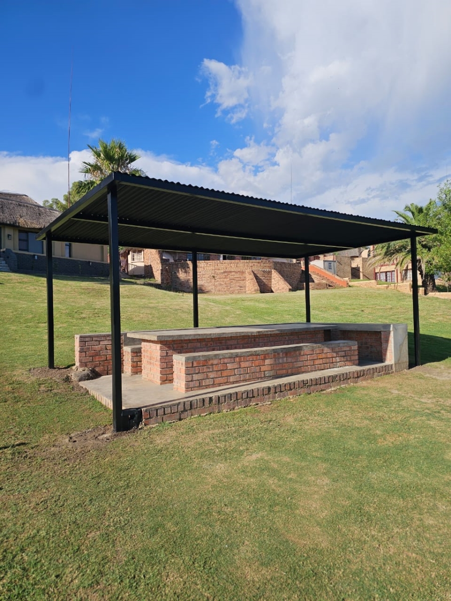 5 Bedroom Property for Sale in Bloemhof North West